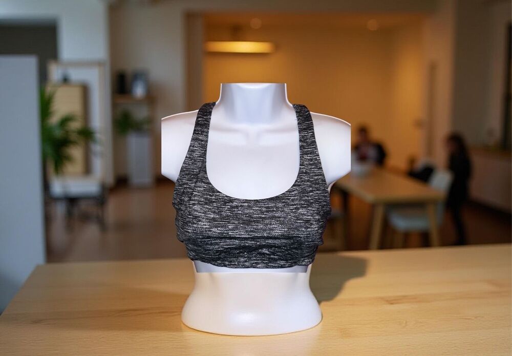 Victoria’s Secret Victoria Sport Heatherd Gray CrossBack Sports Bra Size Small